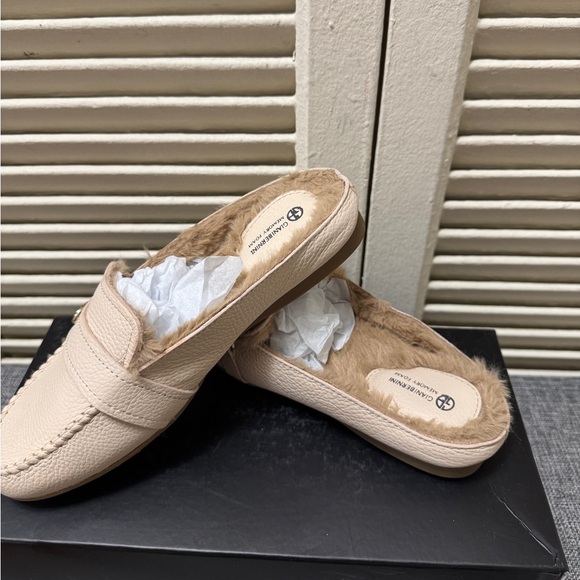 shoes - Picture 3 of 3